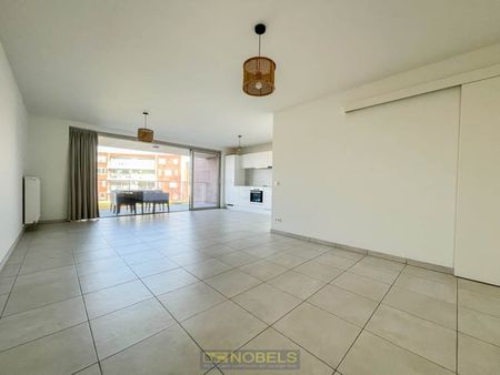 Appartement te huur - Photo 2