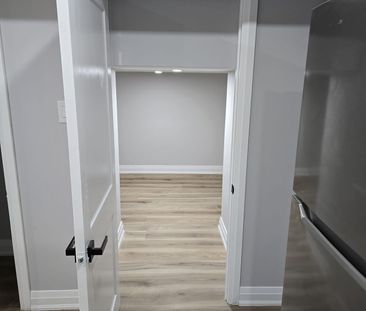 For Lease - 101 Morning Sparrow Drive, Vaughan, Ontario - Photo 2