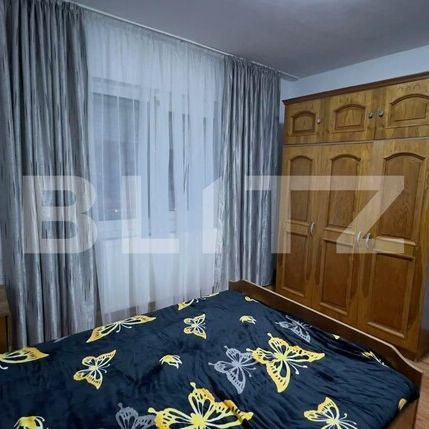 Apartament de 2 camere, zona Craiovita Noua - Fotografie 1