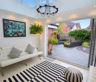 4 Bedroom Detached Available Arranging tenancy - Photo 3