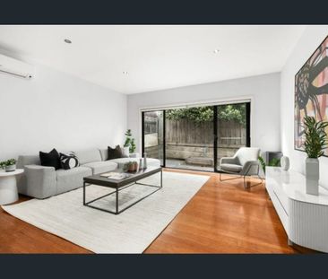 Spacious & Stylish - Photo 5