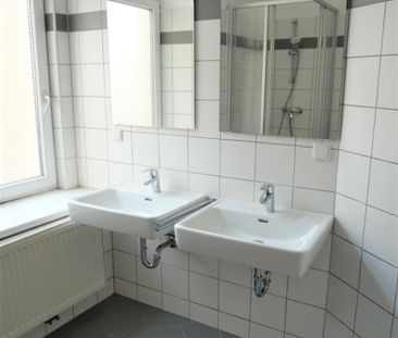Provisionsfrei: Unbefristeter 77m² Altbau mit 2,5 Zimmern in Hofruh... - Foto 3