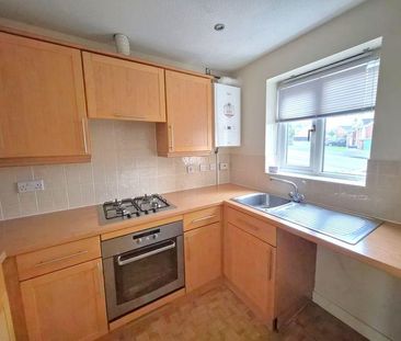 2 bedroom semi-detached house to rent - Photo 5