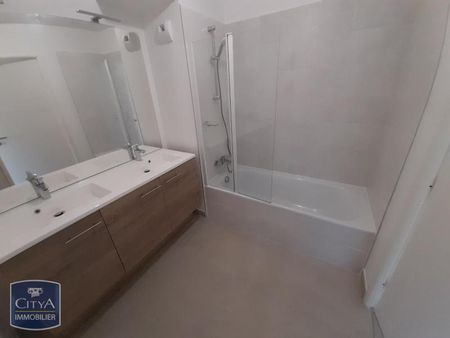 Location Appartement 3 pièces 58m² NICE 06200 - Photo 4