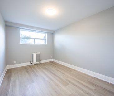 For Lease - 320 Lakeshore Road Unit# 2, Mississauga, Ontario - Photo 1