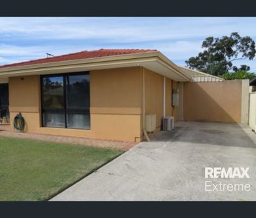 3X1 Home with Pool - Photo 1