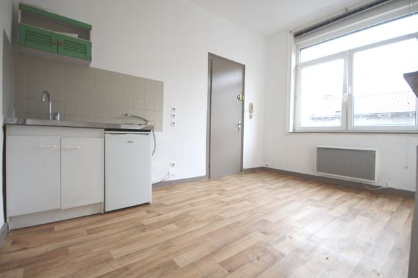 Location Appartement 2 pièces 28m² LILLE 59000 - Photo 1