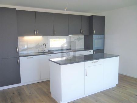 VILLA NEUVE : 4 CHAMBRES + UNE PIÈCE INDÉPENDANTE - Photo 2