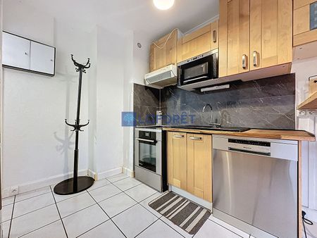 Apartment - Photo 2