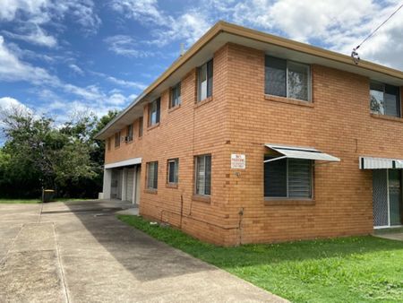 First Floor Unit in Moorooka - Photo 2