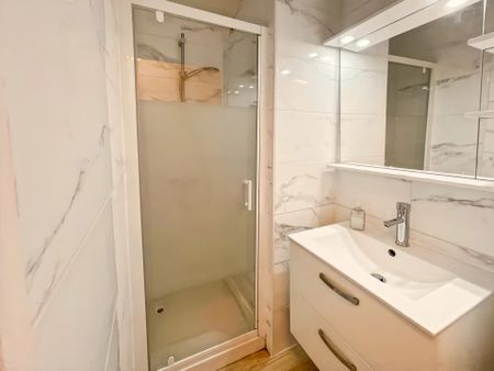 Location Appartement 2 pièces 23m² VILLENEUVE LOUBET 06270 - Photo 5