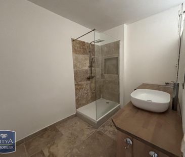 Location Appartement 2 pièces 61m² VITROLLES 13127 - Photo 1