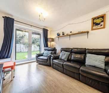 2 bedroom terraced house to rent - Photo 2