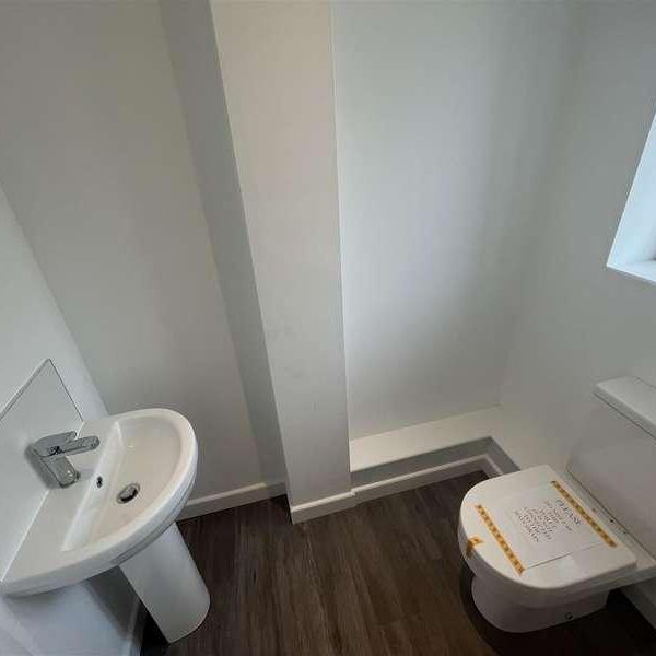 Falmouth Road, Helston - Photo 1