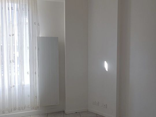 Location Appartement 1 pièces 21 m2 à Vitry-sur-Seine - Photo 1