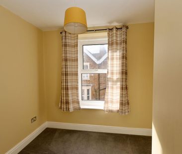 Roath Road - Photo 6