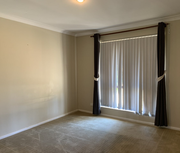 31 Wisteria Parade, Edgewater, WA - Photo 6