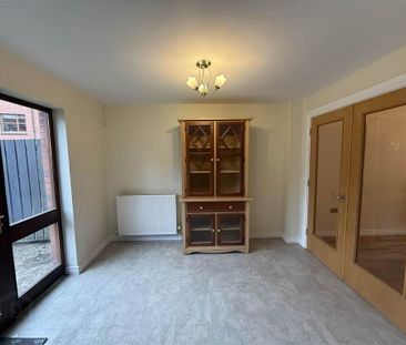 48 Redwood Dale, Dunmurry, Belfast, BT17 9RL - Photo 6