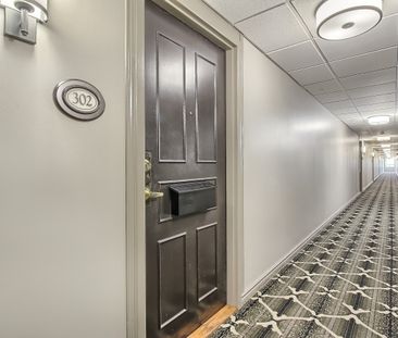 For Lease - 155 Main Street Unit# 302, Newmarket, Ontario - Photo 3