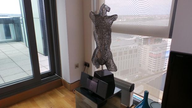 3 bedroom apartment to rent - Photo 1