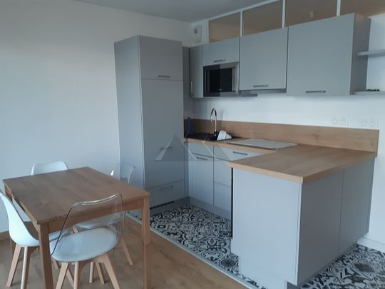 A LOUER BREST CENTRE-VILLE APPARTEMENT T1BIS ASCENSEUR - Photo 1