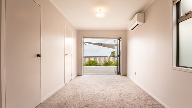 1/272 Whangaparaoa Road, Red Beach, Auckland 0932 - Photo 1