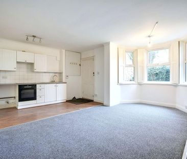 1 bedroom ground floor flat to rent - Photo 4