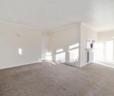 3 bedroom detached house to rent - Photo 3