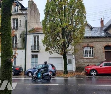 A LOUER NANTES Schuman - maison T6 - 5 chambres terrasse - - Photo 2