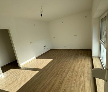 3 Raum Wohnung mit Garten - Photo 1