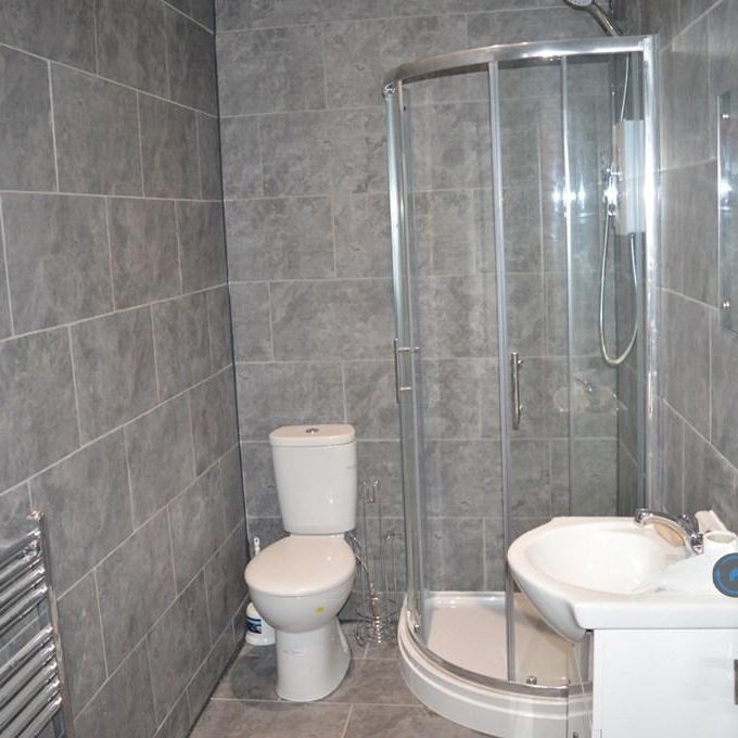 1 bedroom in a house share to rent - Photo 1