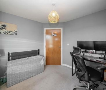 36 Danesfort Park, Saintfield Road, Carryduff, Belfast, BT8 8FG - Photo 1