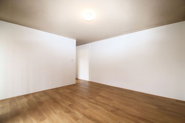 Spacious Two-Bedroom Unit in Prime Punchbowl Location - Photo 1
