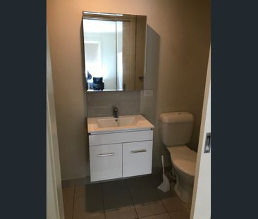 STUDIO APARTMENT WITH PRIVATE BATHROOM AND KITCHEN - fully furnishe... - Photo 5