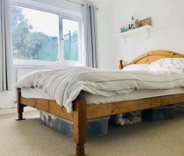 Helston - Zero Deposit Available, Helston, TR13 - Photo 2