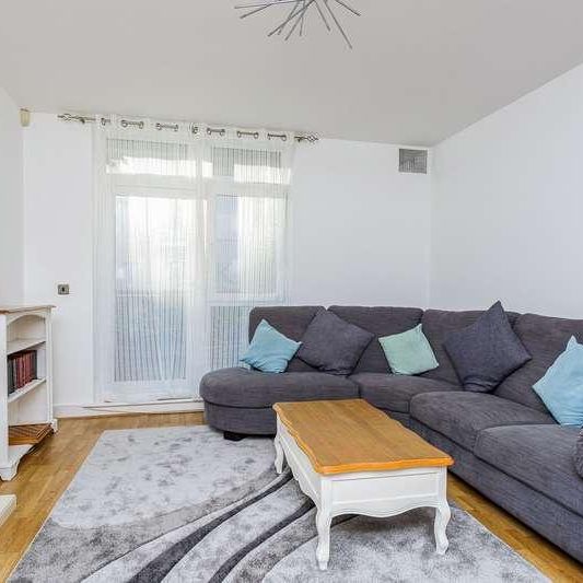 Arethusa House, Gunwharf Quays, Portsmouth, PO1 - Photo 1