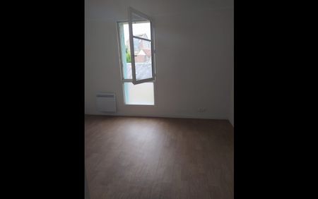 Location Maison 2 pièces 51 m² Le Blanc - Photo 5