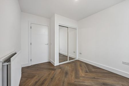 3 bedroom apartment to rent - Photo 4