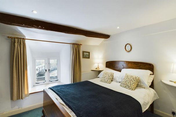 4 bedroom cottage to rent - Photo 1