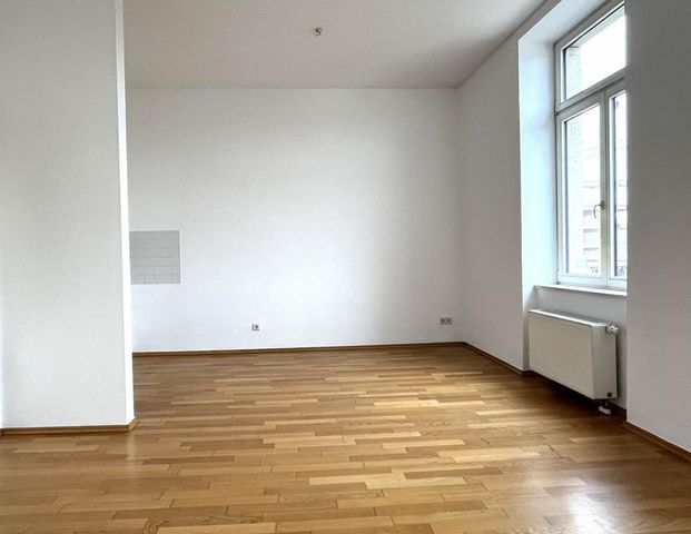 Charmante 2-Zimmer-Wohnung direkt im Zentrum - Ideal für Singles und Paare - Foto 1