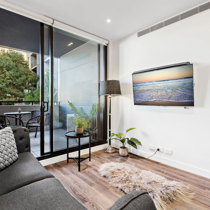 Lifestyle & Location - Photo 1