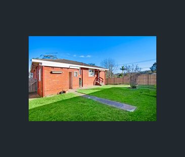 1a Castle Crescent, Belrose, NSW 2085 - Photo 5