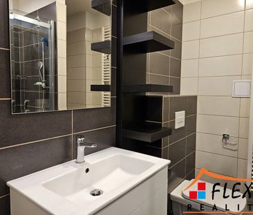 Pronájem bytu 1+kk 30 m² - Fotografie 3
