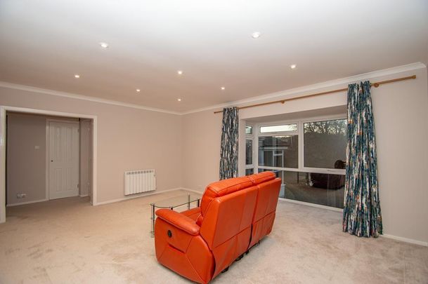 2 bedroom apartment to rent - Photo 1