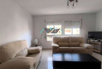 Alquiler de piso en Calle Isaac Albéniz