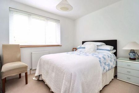 5 bedroom detached house to rent - Photo 5