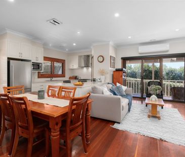 Large Family Home - Photo 4