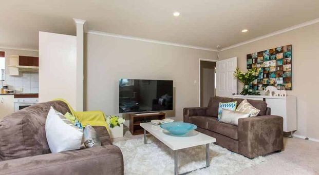 House offers everything you desire - Photo 1