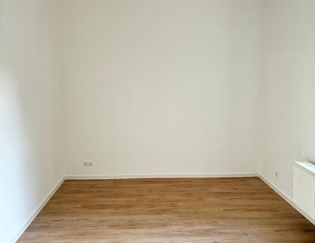 Helle 3-Zimmer-Wohnung mit Balkon in zentraler Lage - Photo 1