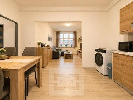 Pronájem bytu 2+kk 60 m2 - Photo 2